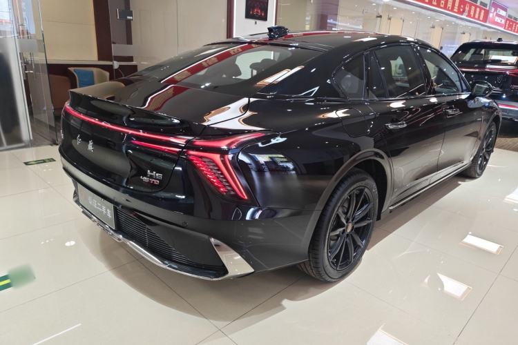 Used Hongqi H6 2024 2.0T ZhiShang Version Rear Right 45 Deg