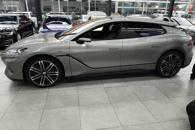 Used Denza Z9GT 2024 1100 4x4 Ultra First Edition