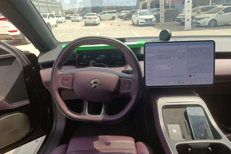 Used Nio ET5T 2025 75 kWh Touring Steering Wheel