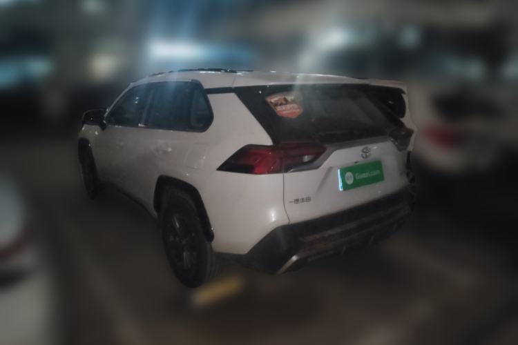 Used Toyota RAV4 2024 2.0L CVT Two-Wheel Drive Fashion Plus Edition
