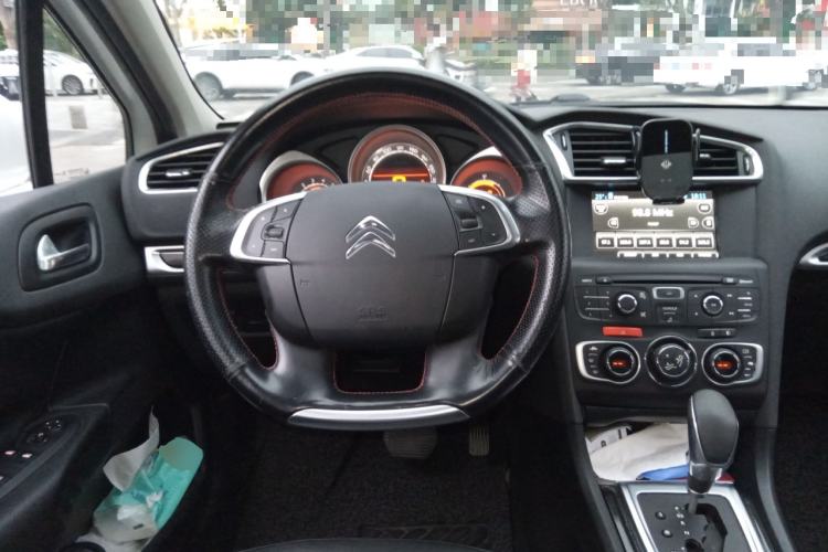 Used Citroen C4L 2014 1.6THP Intelligent Drive Automatic Dynamic Model
