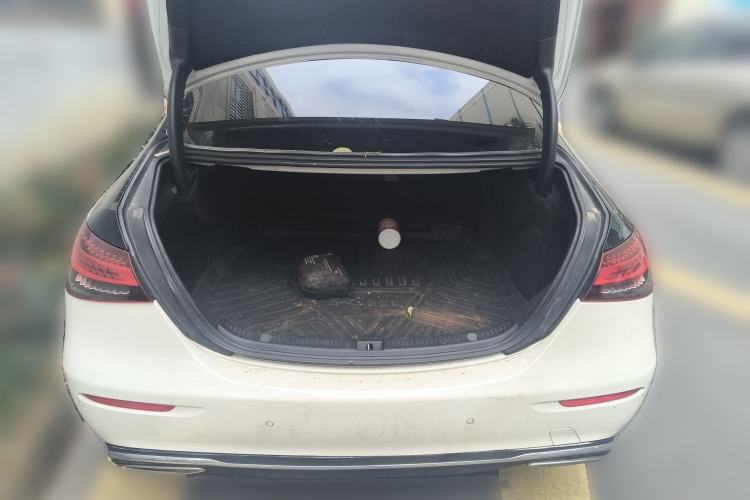 Used Mercedes-Benz E-Class 2016 E 200 L Sport Edition
