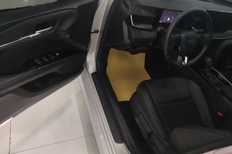 Used Toyota Camry 2026 Model 2.0E Elite Edition
