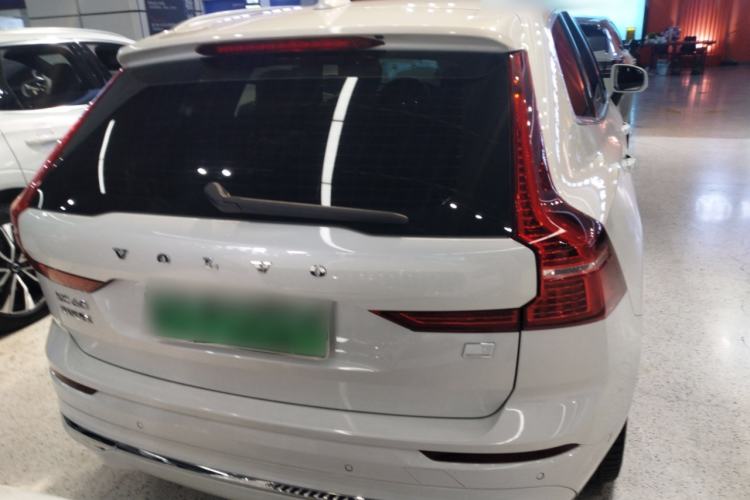 Used Volvo XC60 New Energy 2023 T8 Plug-in Hybrid Long-Range All-Wheel Drive Smart Luxury Edition