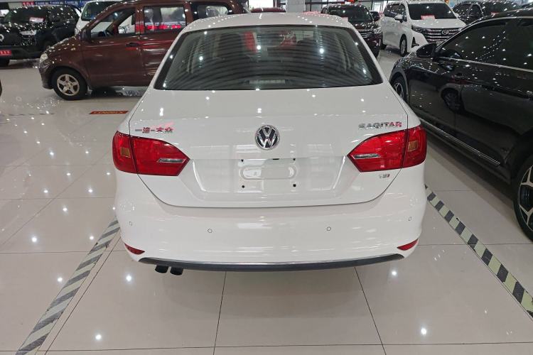 Used Volkswagen Sagitar 2012 1.4TSI Automatic Luxury Edition