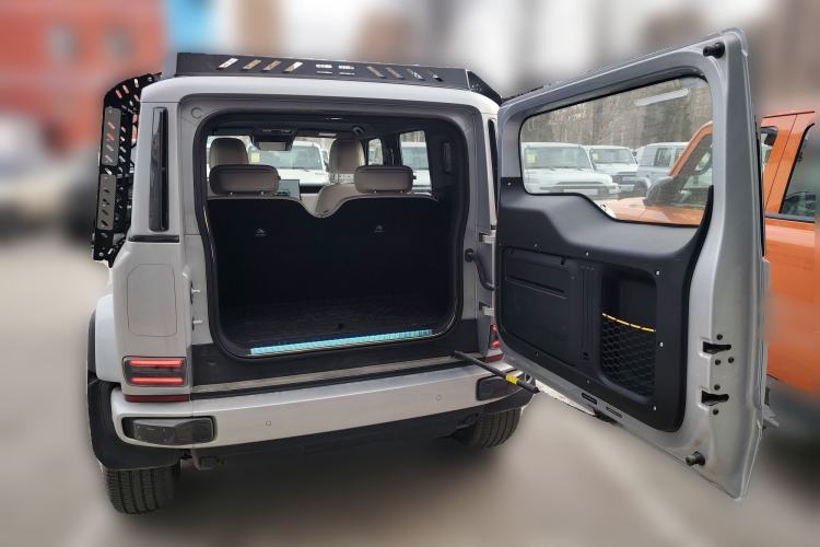 Used iCAR V23 2025 550 Two-Wheel Drive Intelligent Driving Version Trunk