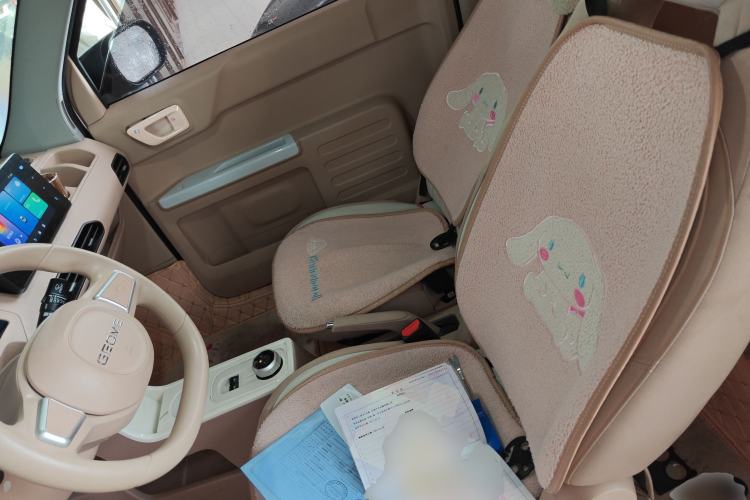 Used Geely Galaxy Panda 2023 Panda Mini 200km Endurance Bear
