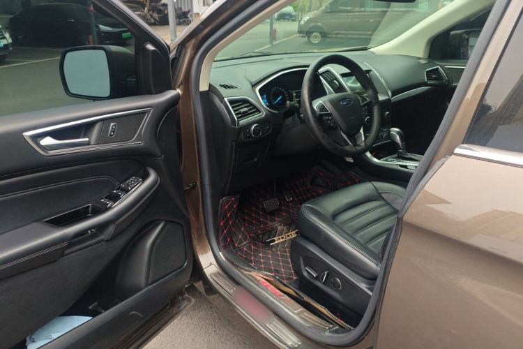 Used Ford Edge 2016 EcoBoost 245 Two-Wheel-Drive Titanium 7-Seater