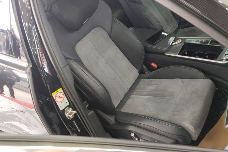 Used Audi A6L 2024 45 TFSI Prestige Dynamic Edition
