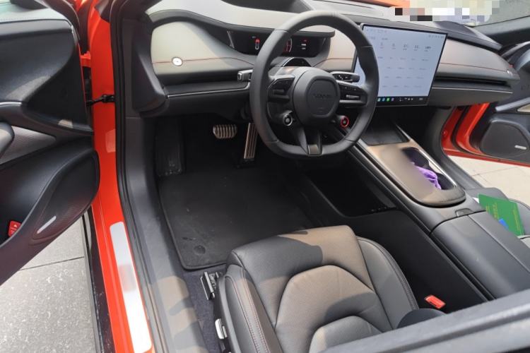 Used Xiaomi Auto SU7 2024 Four-Wheel Drive Ultra-Long Range Advanced Intelligent Driving Max Edition
