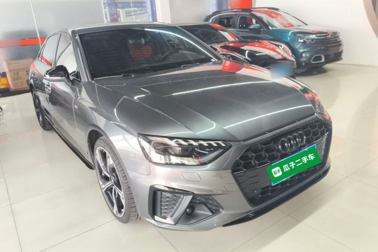 Used Audi A4L 2024 40 TFSI Luxury Dynamic Edition (Starry Night Version) Front Right 45 Deg