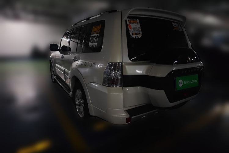 Used Mitsubishi Pajero 