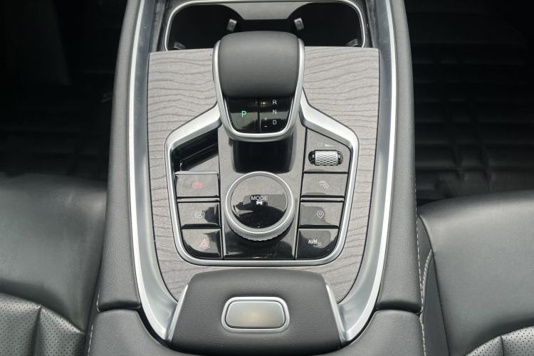 Used Chery Tiggo 8 PLUS 2024 Champion Edition 290TGDI DCT Passionate Version 7 Seats