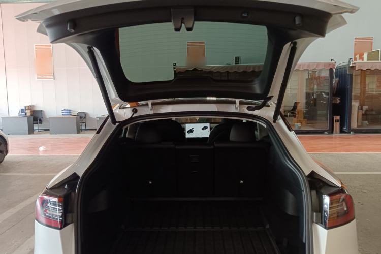 Used Tesla Model Y 2022 Rear-Wheel-Drive Version