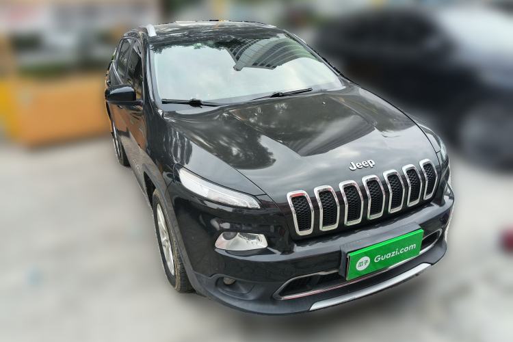 Used Jeep Cherokee 2017 2.0L Superior Edition
