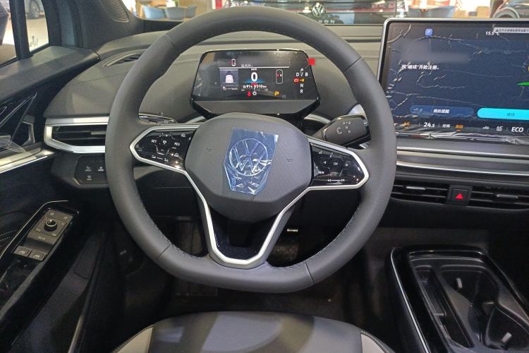 Used Volkswagen ID.4 CROZZ 2025 Pure Edition