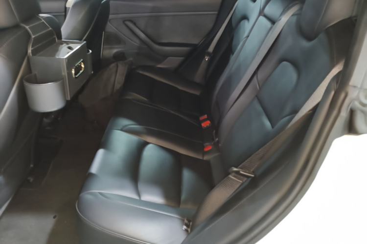 Used Tesla Model 3 2019 Long-Range All-Wheel-Drive Version
