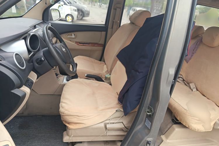 Used CHANGAN KAICHENG Ounuo S 2012 1.5L Standard Version
