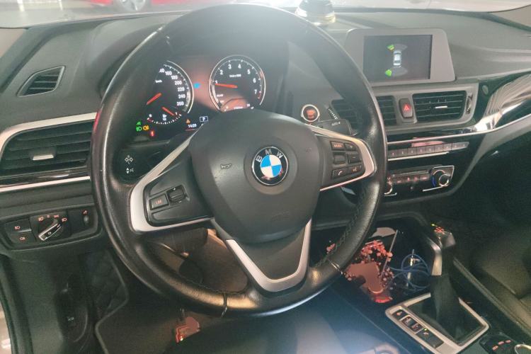 Used BMW 1 Series 2018 118i Sport Edition Steering Wheel