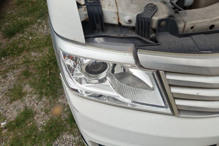 Used CHANGAN KAICHENG Star 9 2015 1.5L Base Version 4G15S Right Front Headlight