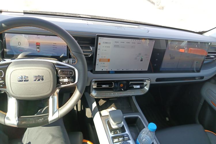 Used BAIC Off-Road BJ40 2026 Model 2.0T Gasoline Standard Edition