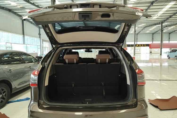 Used BYD S7 2017 2.0T Automatic Prestige Edition
