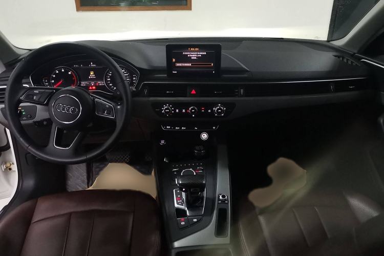 Used Audi A4L 2019 40 TFSI Ambition China VI
