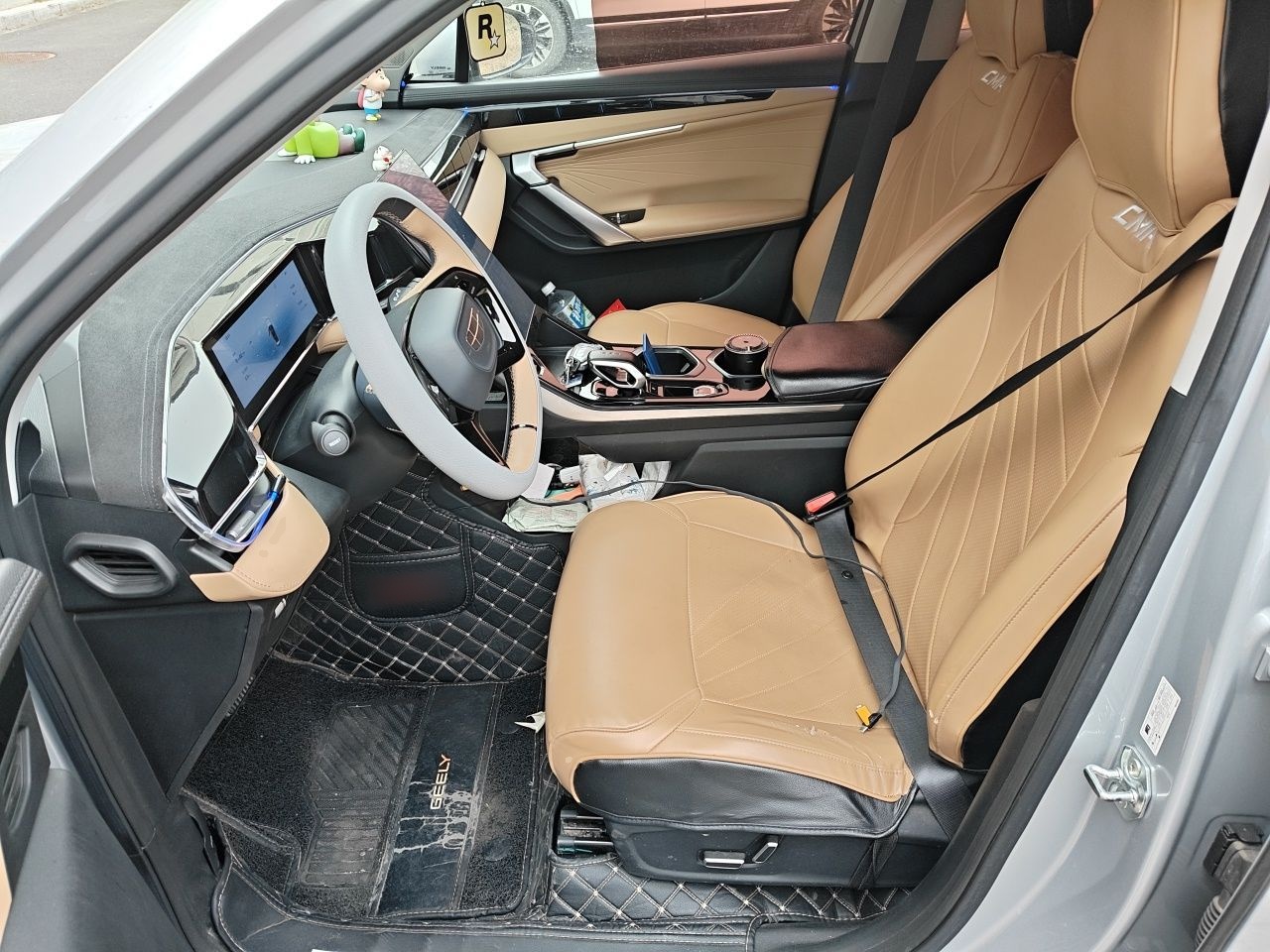 Geely Auto FX11 2023 1.5TD DCT Prestige Edition — снимка 15