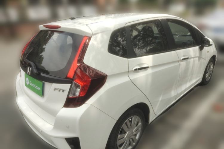 Used Honda Fit 2016 1.5L LXS CVT Comfort Sunroof Version Rear Right 45 Deg