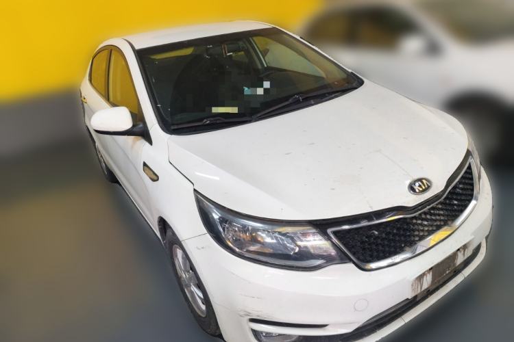 Used Kia K2 2015 Sedan 1.4L MT GLS Front Right 45 Deg