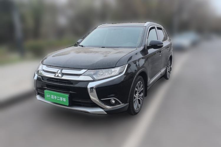 Used Mitsubishi Outlander 2018 2.0L Two-Wheel Drive Glory Edition 5 Seats