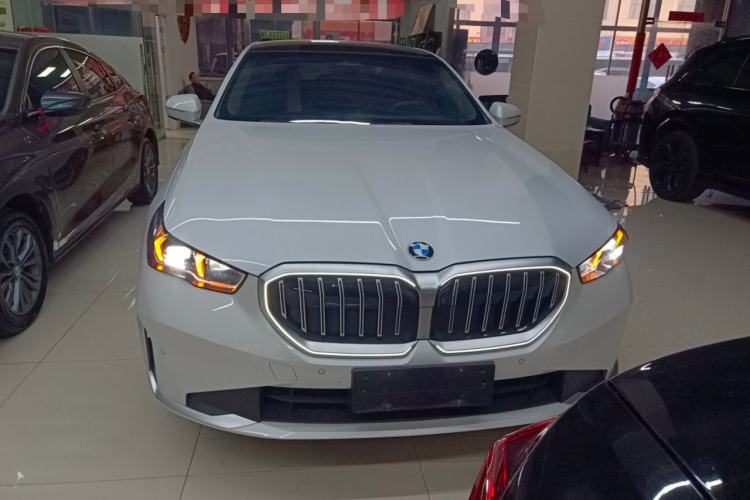 Used BMW 5 Series 2024 530Li Leading Luxury Package Front