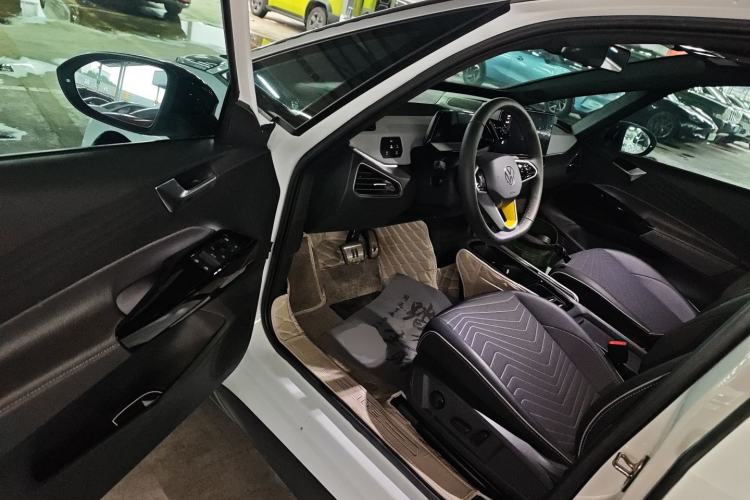 Used Volkswagen ID.3 2023 Pure Smart Edition