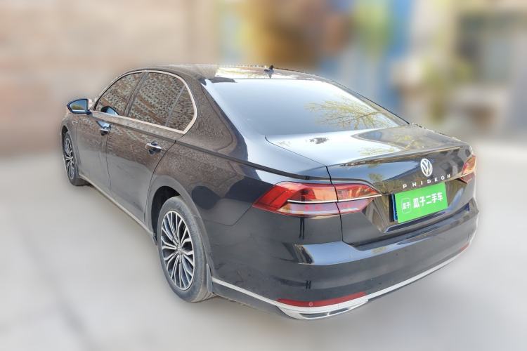 Used Volkswagen Phideon 2019 380TSI Two-Wheel Drive Business Edition China VI Standard