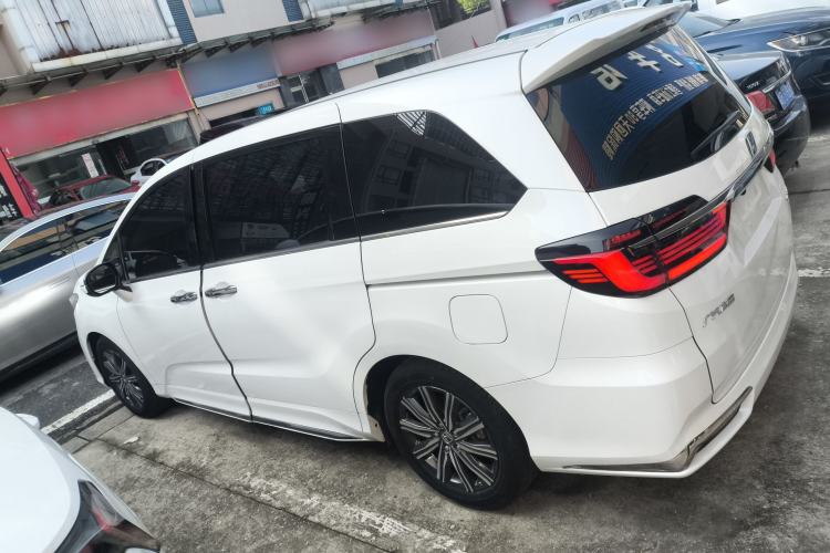 Used Honda Odyssey 2022 2.0L eHEV Sharp Enjoyment Edition
