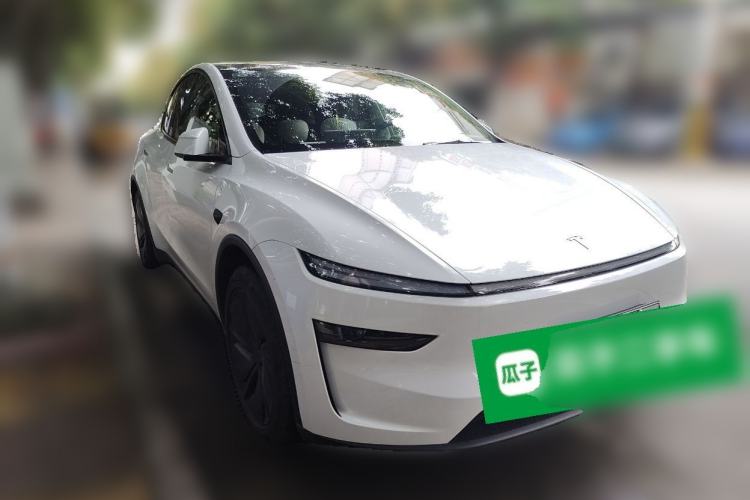 Used Tesla Model Y 2025 Long-Range All-Wheel Drive First Edition