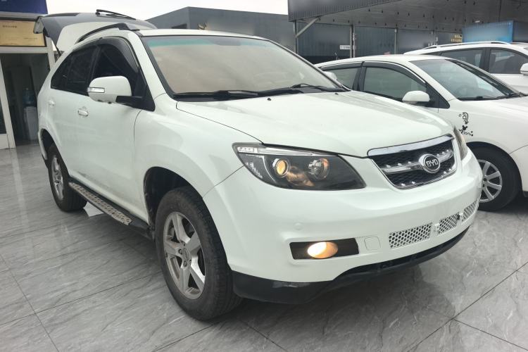 Used BYD S6 2014 2.4L Automatic Prestige 5-Seater