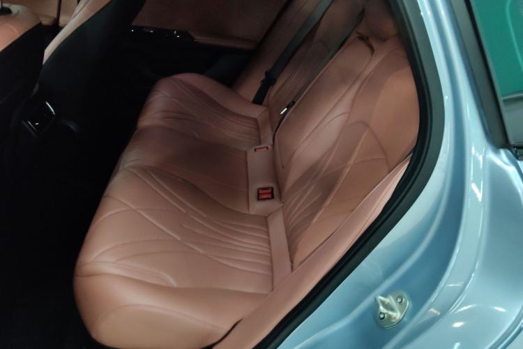 Used Geely Galaxy L6 2025 EM-i 140km Starship Edition