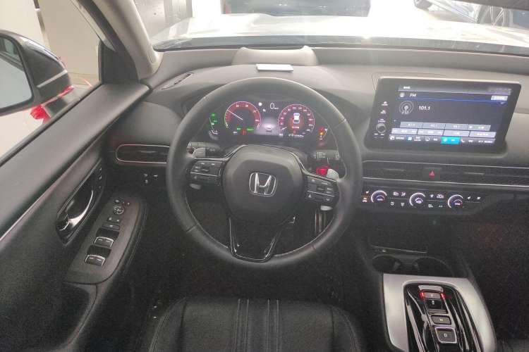 Used Honda HR-V 2023 2.0L eHEV Dynamic Edition
