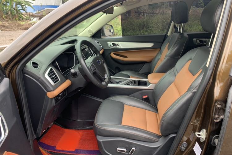 Used Geely Auto Vision X6 2018 1.4T CVT 4G Connected Flagship Edition