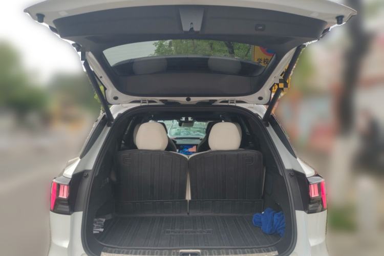 Used Lynk & Co 09 EM-P 2021 2.0T PHEV Ultra Six-Seater
