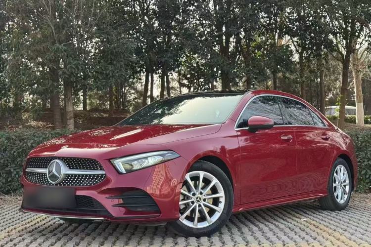 Used Mercedes-Benz A-Class 2021 A 200 L Sport Sedan Fashion Model
