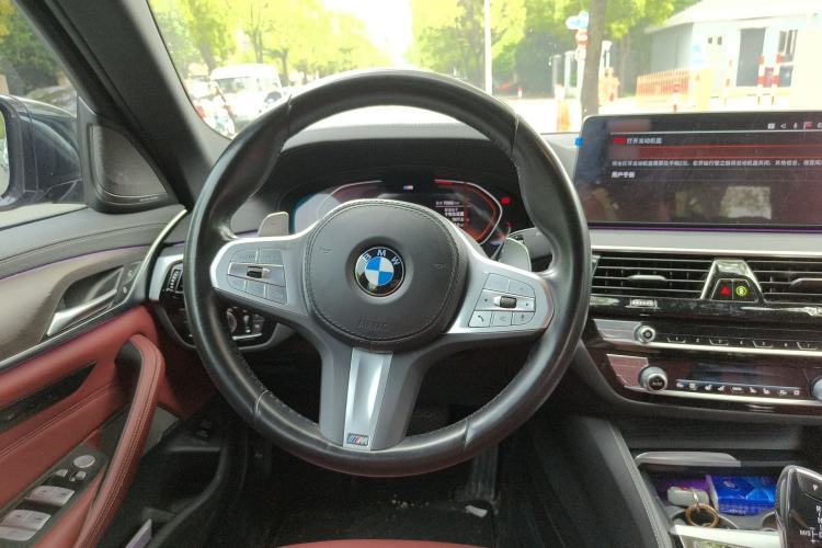 Used BMW 5 Series 2022 Second Facelift 530Li Luxury Version M Sport Package
