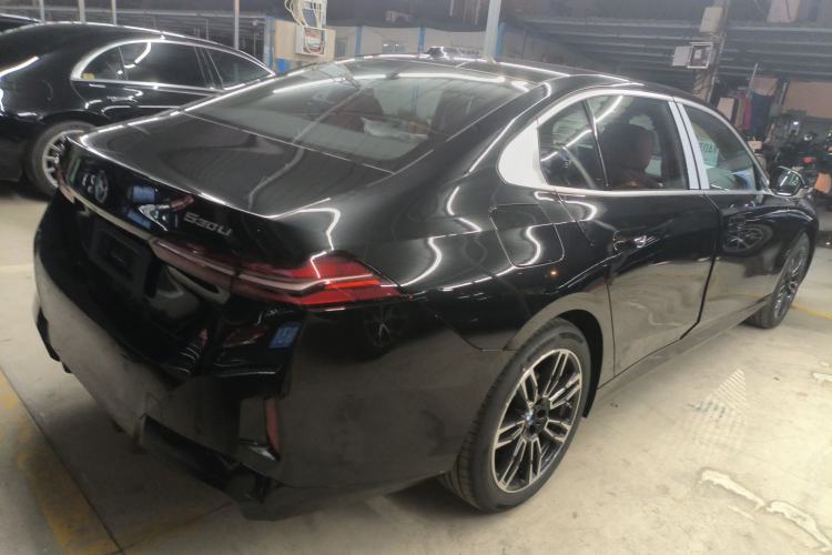 Used BMW 5 Series 2026 530Li Leading M Sport Package