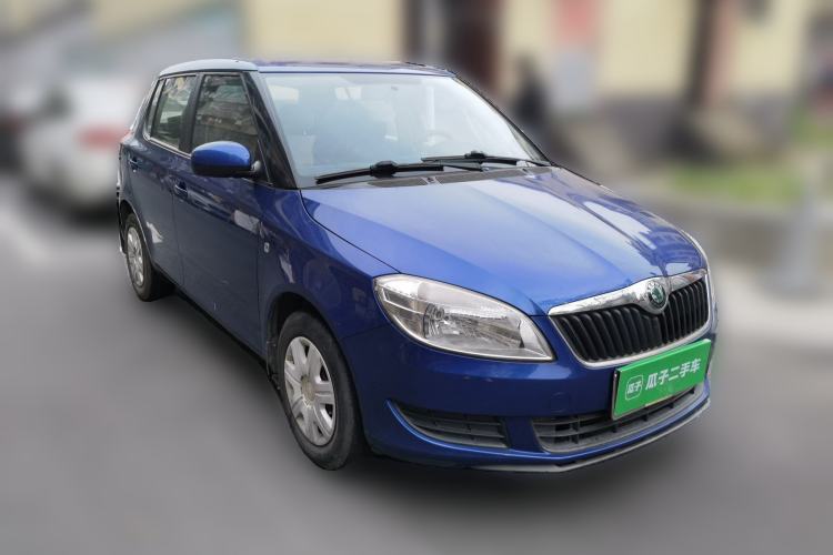 Used Skoda Fabia 2012 1.4L Automatic Crystal Edition
