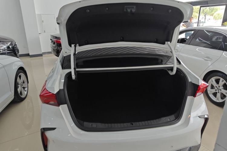 Used Buick Verano 2023 Pro GS Hunter Wind Edition Trunk