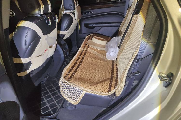 Used Cadillac SRX 2013 3.0L Leading Model