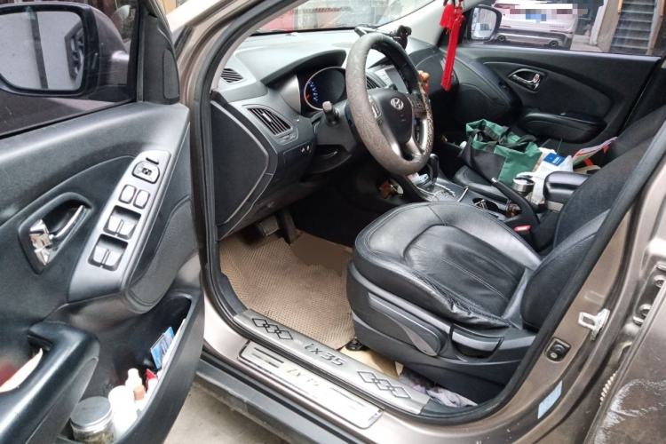 Used Hyundai ix35 2010 2.0L Automatic Two-Wheel Drive Elite Edition GLS