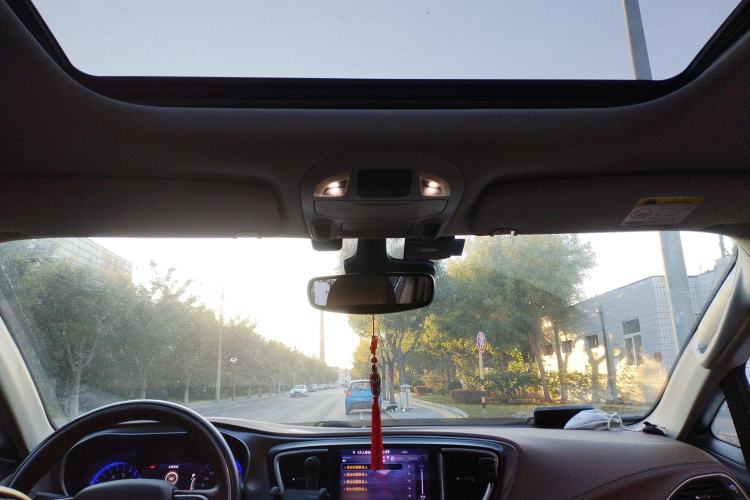 Used Chrysler Grand Voyager 2017 3.6L Premium Edition
