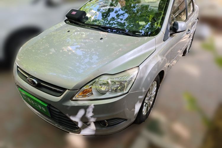 Used Ford Focus 2013 Sedan Classic 1.8L Automatic Fashion Edition